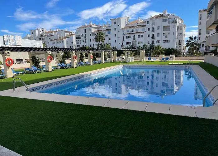 Puerto Banus Moderno